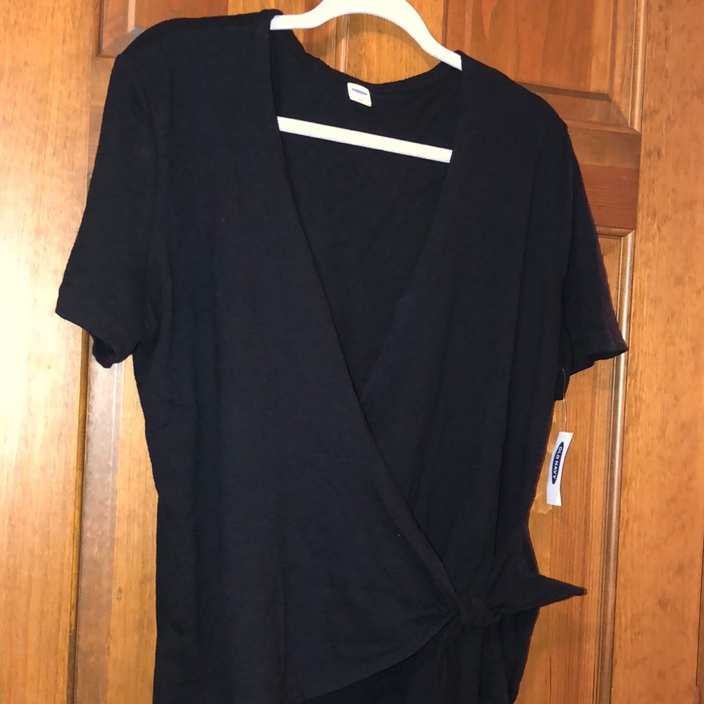 NWT Old Navy Black Semi-Wrap Top
